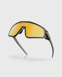 Latch Panel Sports Black Golden Mens Prizm Sunglasses