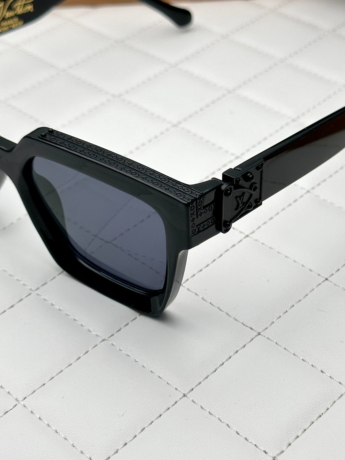 Luxury Cool Badshah Millionaire Full Black Oversized Square Fashion Sunglasses