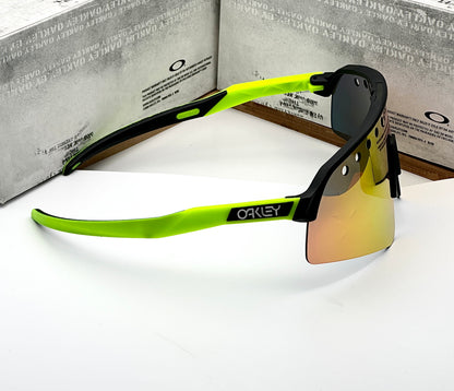 Sut-ros Lite Sweep Sports Fluorescent Green Black Red Prizm UV-400 Sunglasses