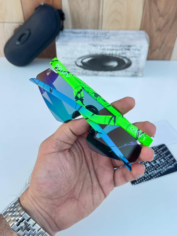 Most Awaited Sports Peacock Green Red Mirror Prizm Sunglasses