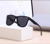 New fashion Trendy One Piece Vintage Big Square Frame Black Black Unisex UV-400 Fashion Sunglasses