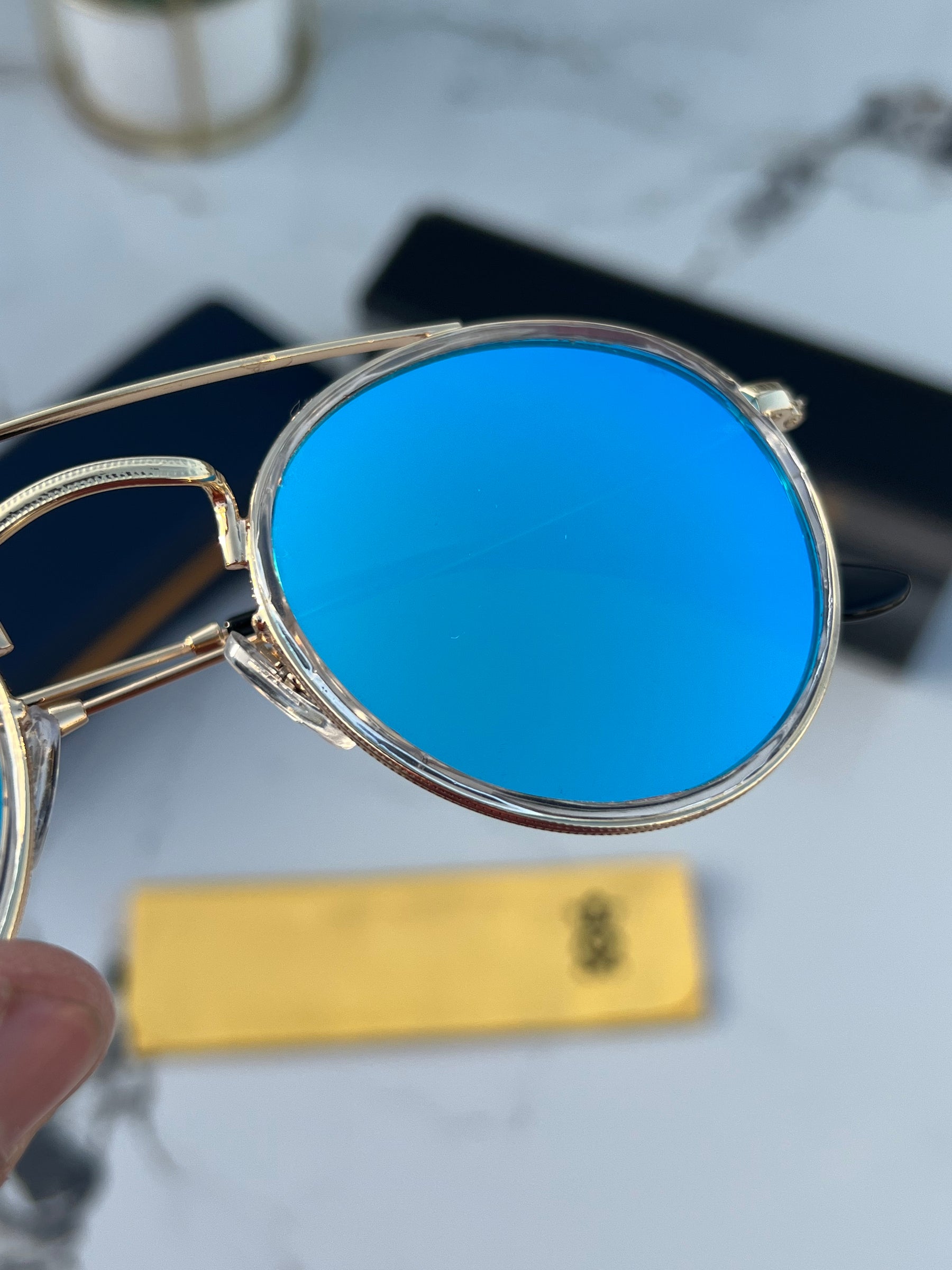 Suocchi 3647 Gold Aqua UV-400 Round Fashion Sunglasses